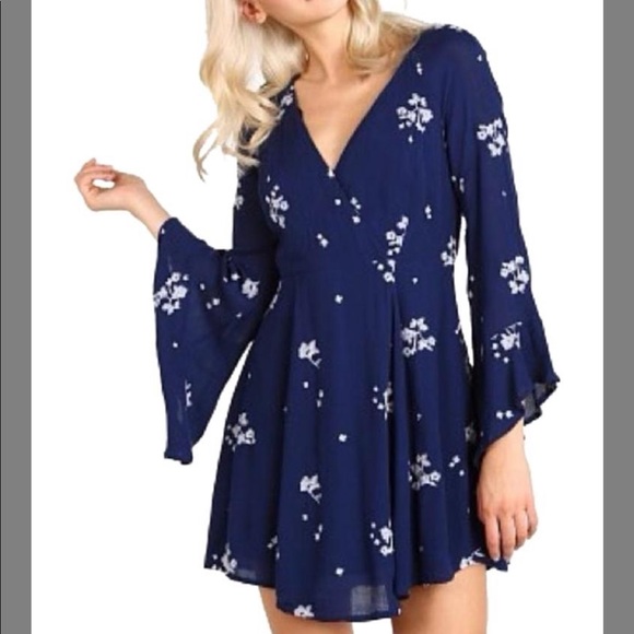 Free People Dresses & Skirts - Free People Marine Blue Jasmine Mini Dress size 4